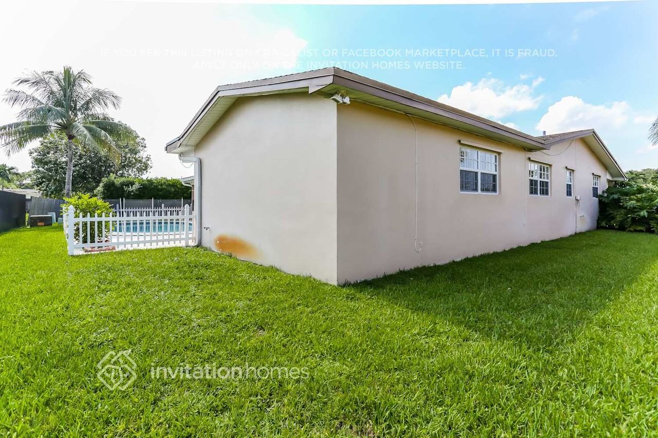 10900 Nw 19th St - Photo 6 of 10