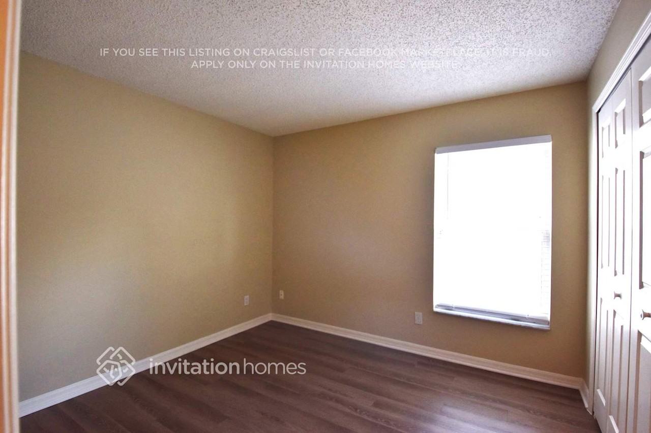 1440 Bradwell Dr - Photo 6 of 12