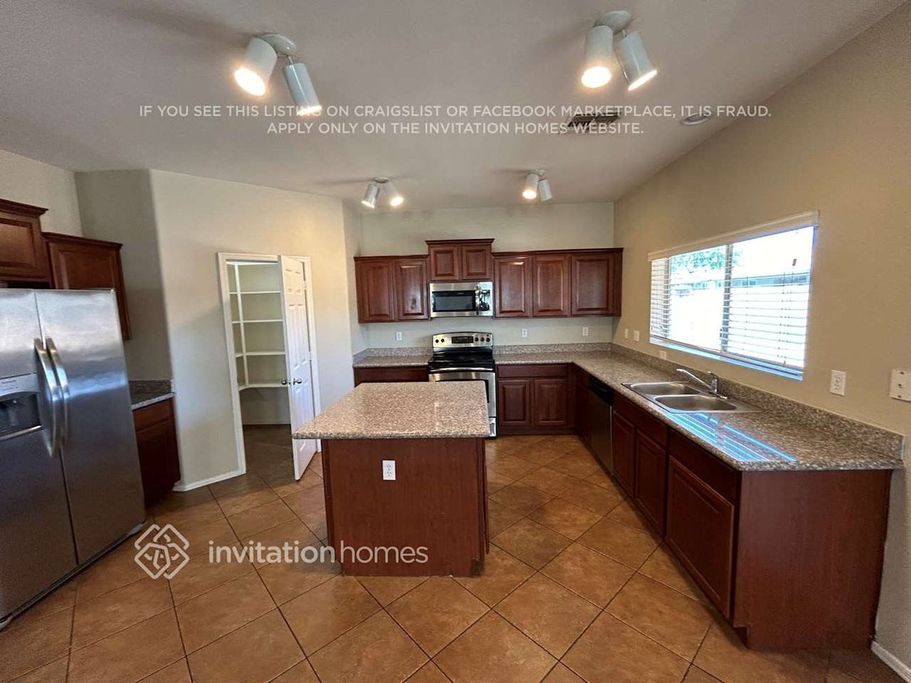 5432 W Apollo Rd - Photo 4 of 5