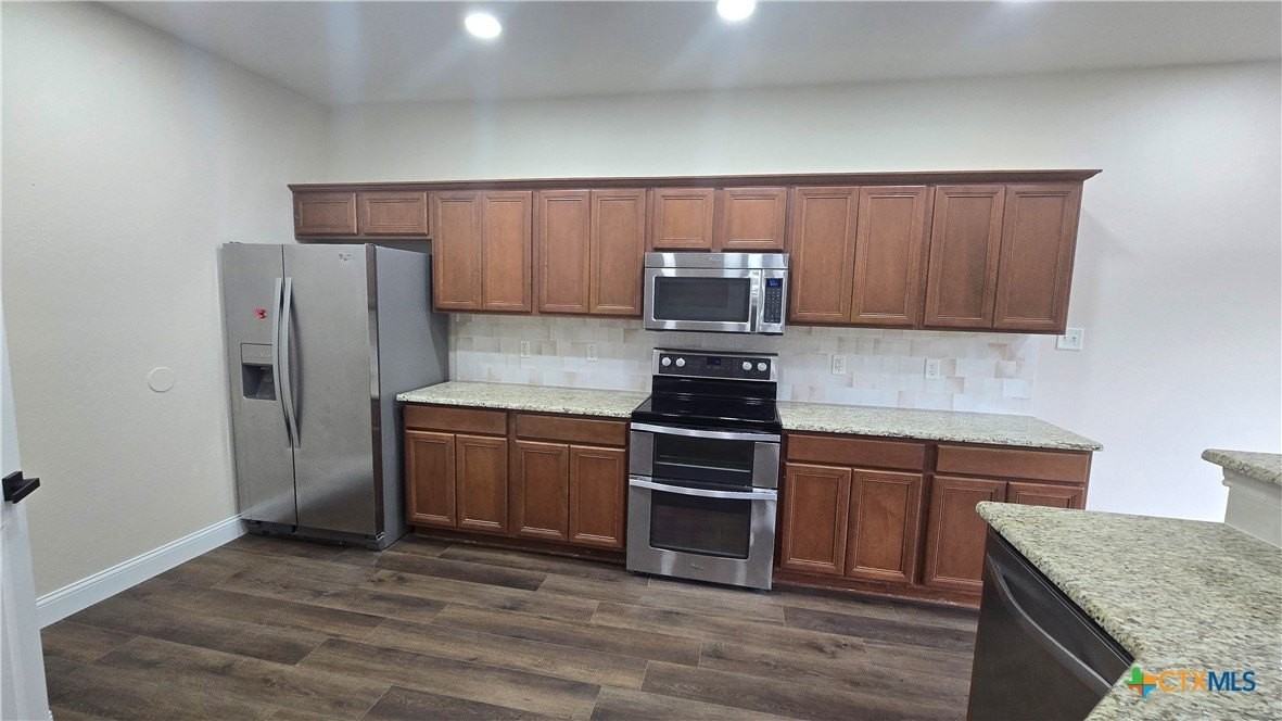 235 Lottie Ln - Photo 6 of 35