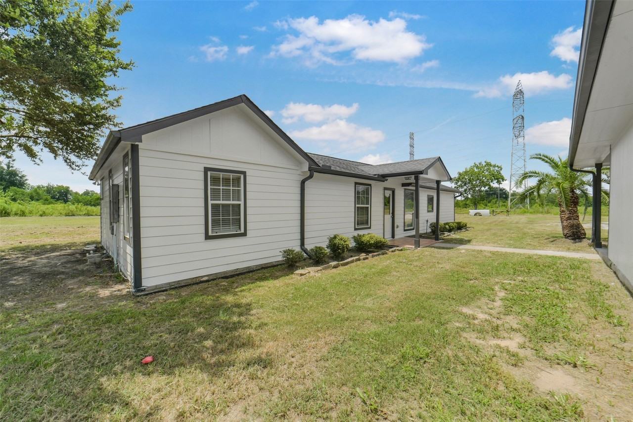 22405 Beckendorff Rd - Photo 6 of 45