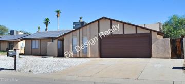 featured image of 7230 N Ulene Pl