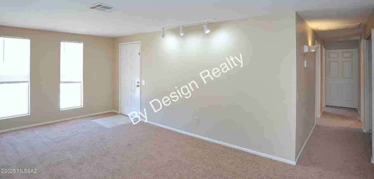 7230 N Ulene Pl - Photo 4 of 39