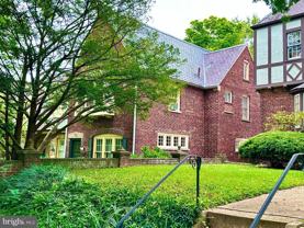 4422 Greenwich Pkwy Nw - Photo 1 of 1