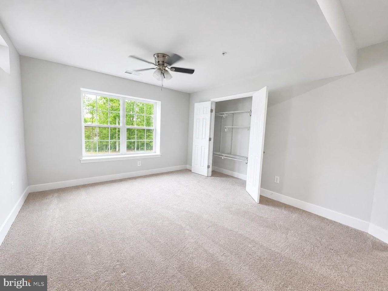 4174 Charles Dickens Dr - Photo 3 of 8