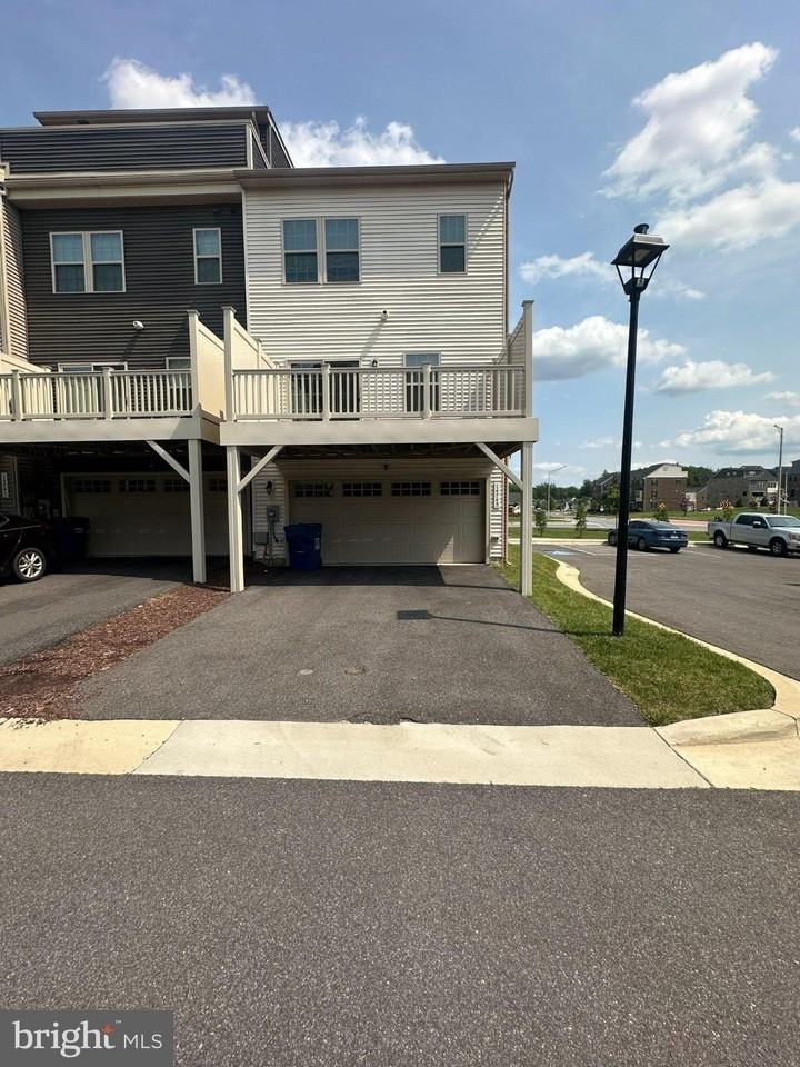 14547 Mattawoman Dr - Photo 7 of 38