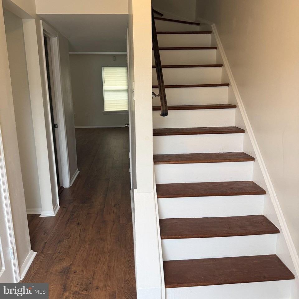 9019 Continental Pl - Photo 6 of 8
