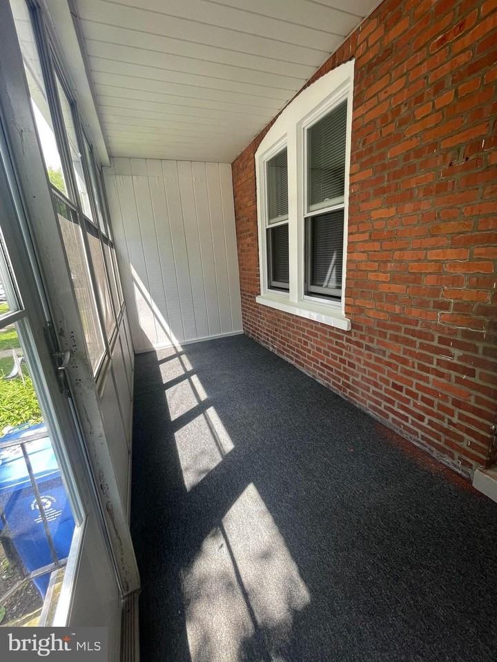 42 3rd Ave - Photo 2 of 14