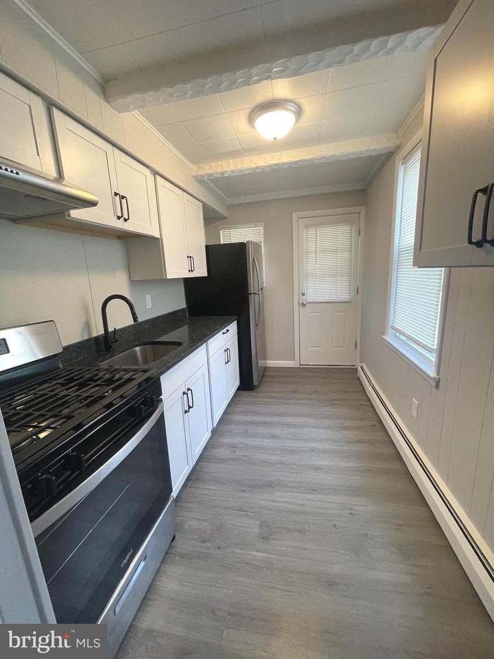 42 3rd Ave - Photo 6 of 14