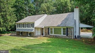 31 Beacon Hill Ct - Photo 1 of 1