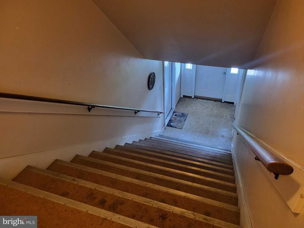 767 Roxbury Rd #D - Photo 3 of 12