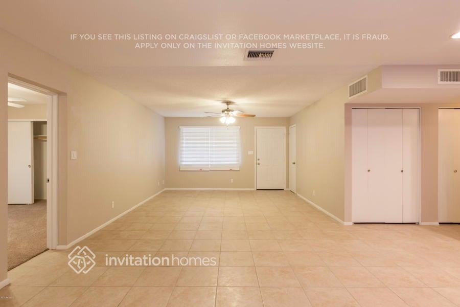 1800 W Mountain View Cir - Photo 2 of 20