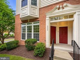 featured image of 2585 Eastbourne Dr