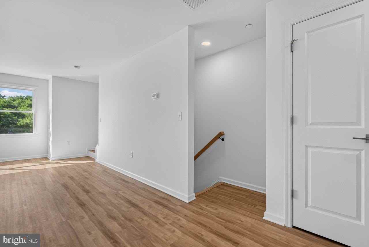 969 Woodstock Commons Pl #104A - Photo 2 of 24