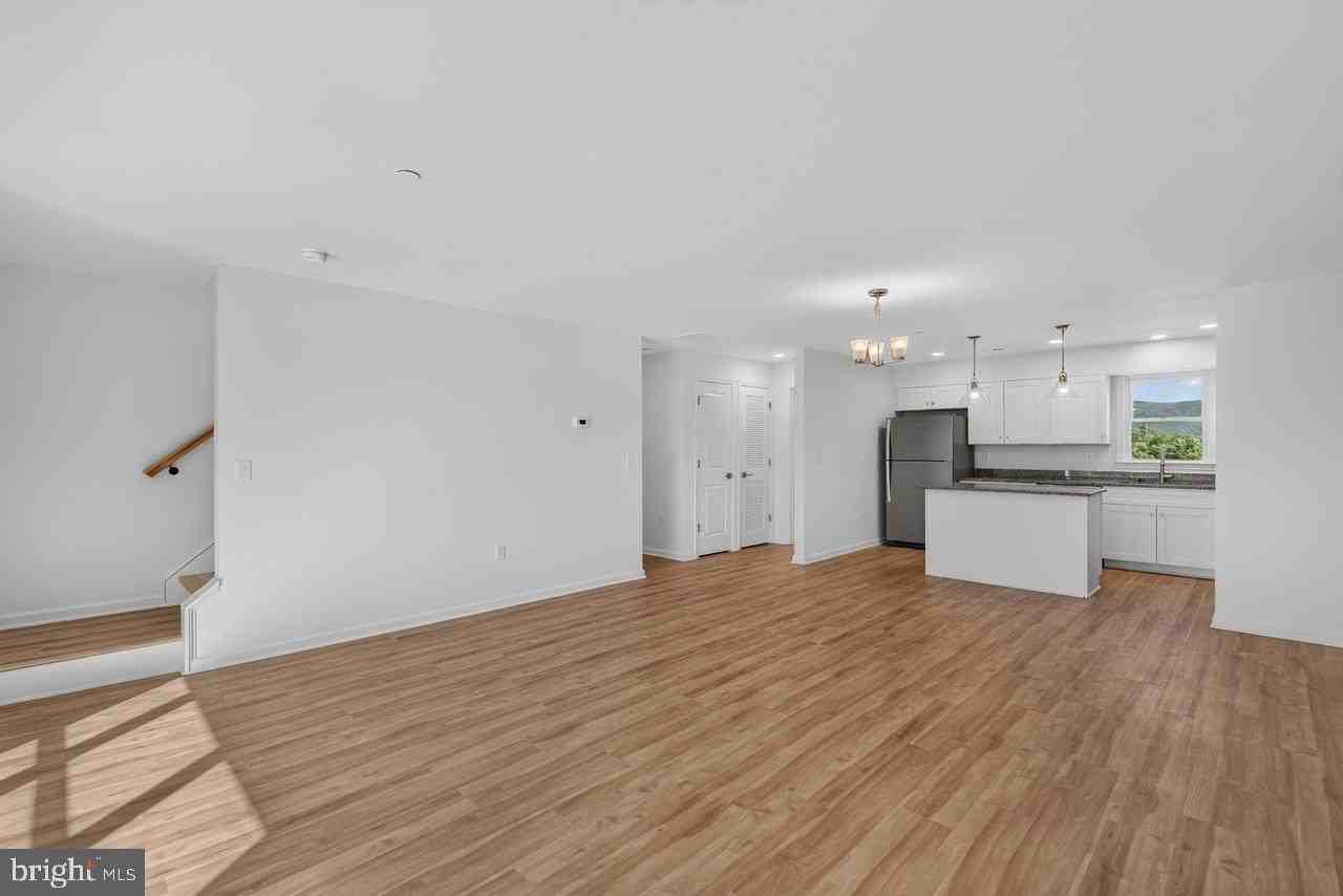 969 Woodstock Commons Pl #104A - Photo 3 of 24