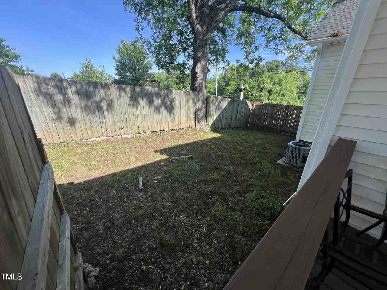 216 E Corporation St - Photo 6 of 11