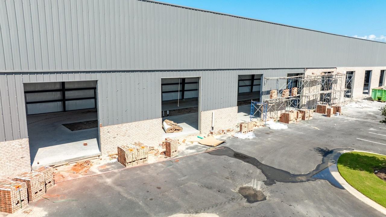 341 Serenoa Rd #B - Photo 4 of 49