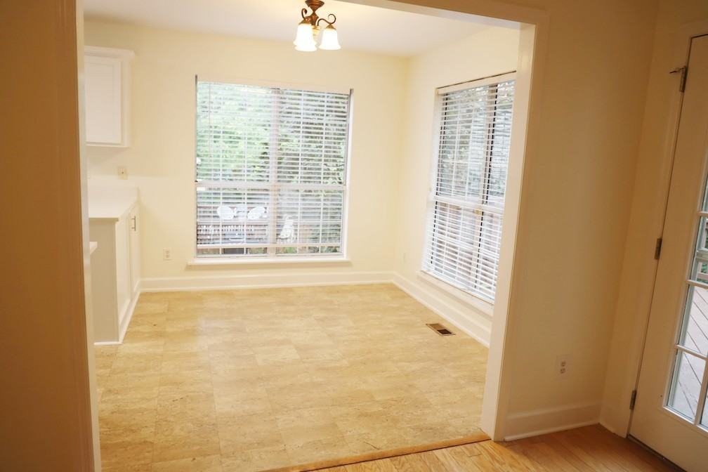 1406 Clairmonte Cir - Photo 7 of 14