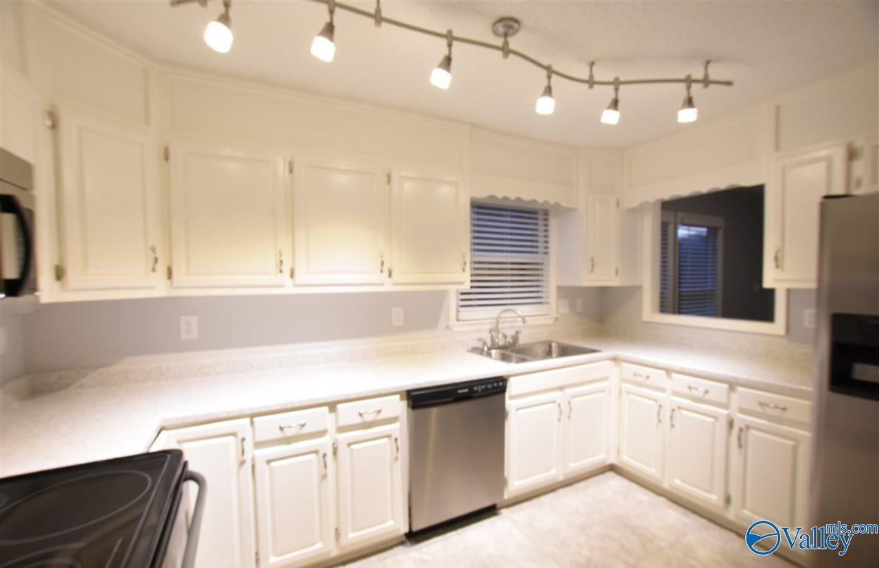 1814 Whisperwood Way Nw - Photo 3 of 14