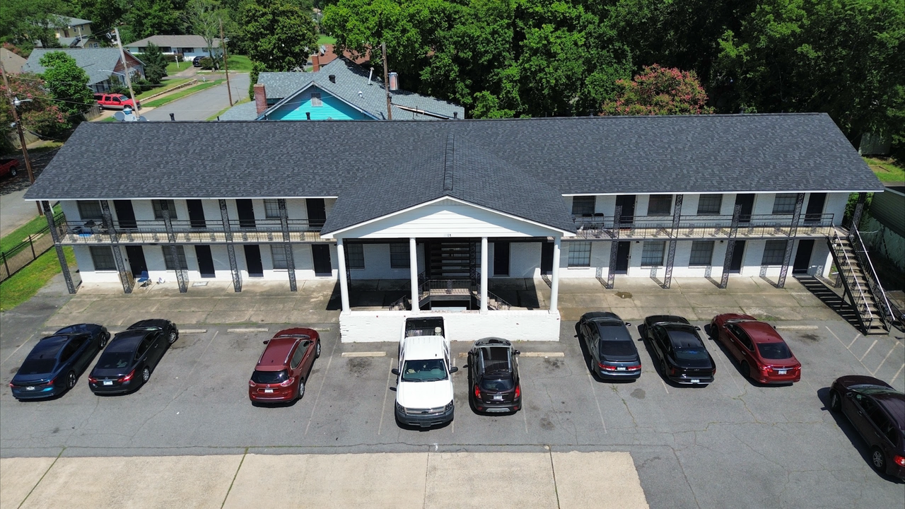 2 Bed/1.5 Bath at 2201 Scott St, Little Rock - Photo 2 of 25