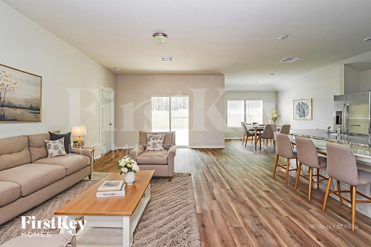 17644 Cedar Crest Dr - Photo 3 of 20