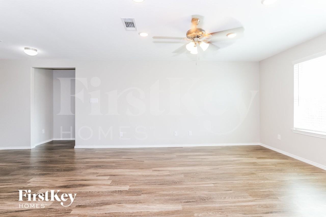 17706 Red Sage Ct - Photo 3 of 16