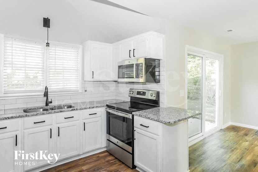 5808 Birchfield Ln Nw - Photo 6 of 15