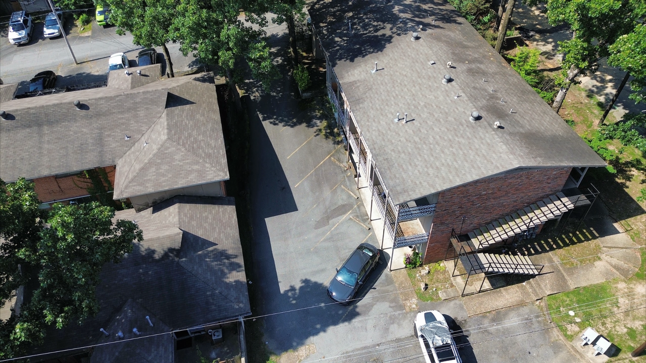 Lanai Apartments LLC - Photo 2 of 13