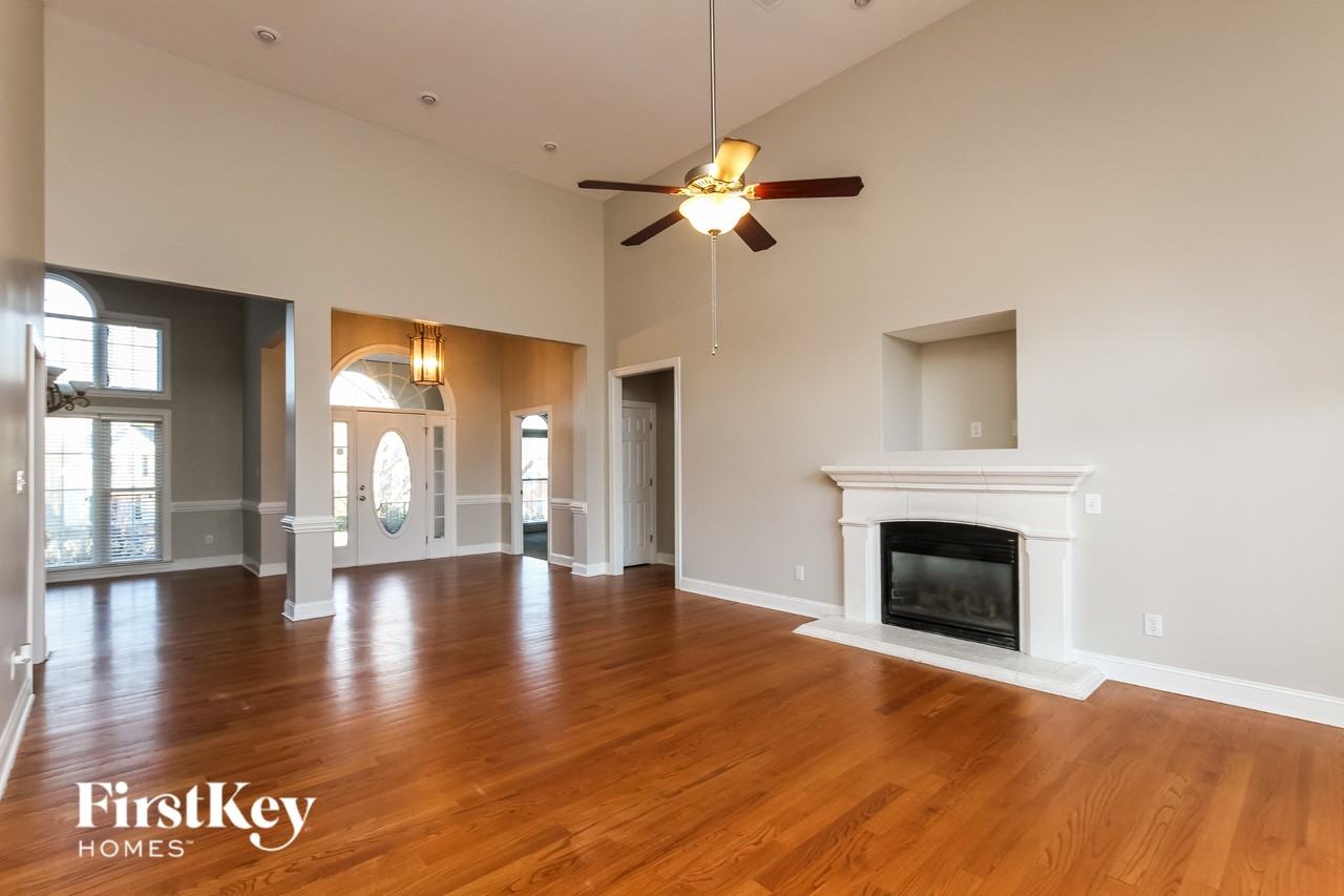 130 Hunters Hill Dr - Photo 2 of 15