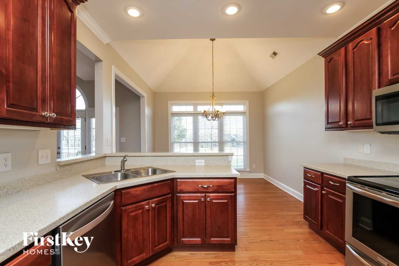 130 Hunters Hill Dr - Photo 6 of 15