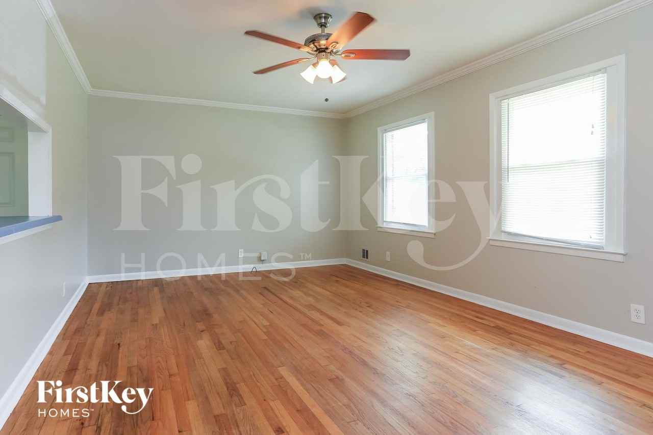 6326 Forest Haven Ln - Photo 3 of 15