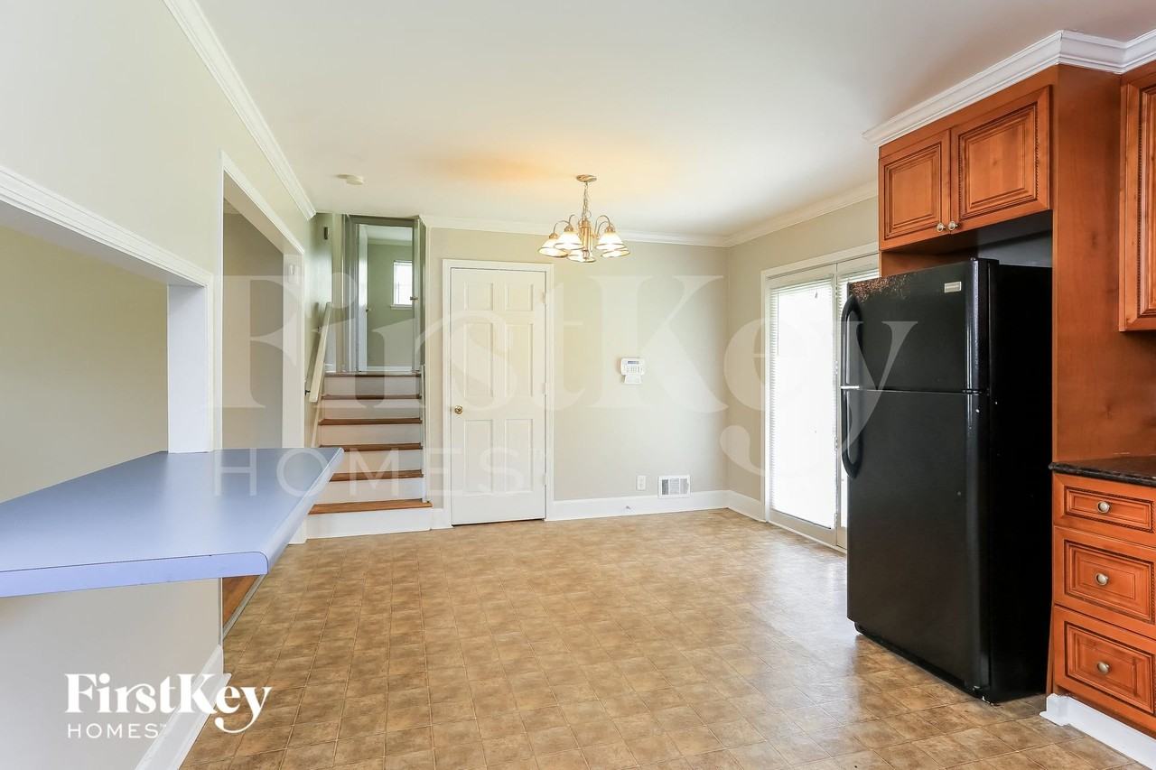 6326 Forest Haven Ln - Photo 6 of 15