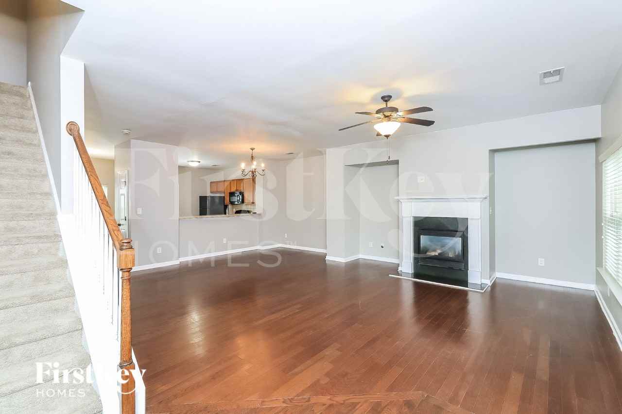 850 Riverdance Dr Nw - Photo 2 of 16