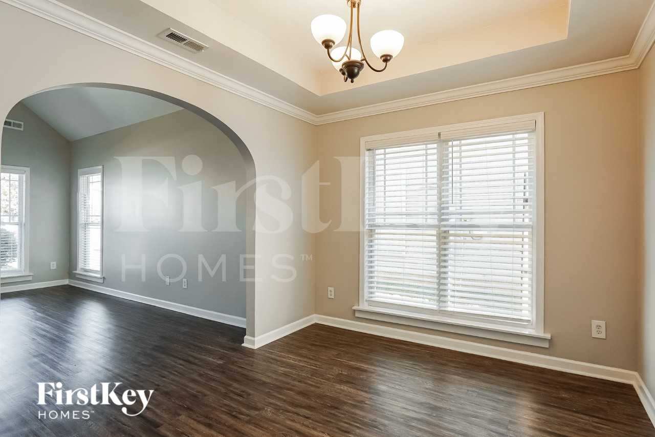 193 Creekstone Trl - Photo 5 of 16