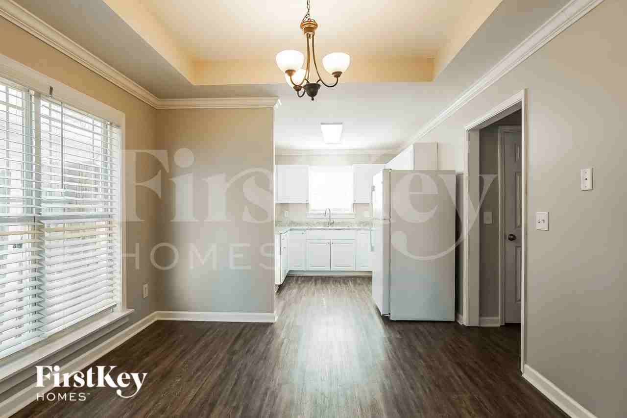 193 Creekstone Trl - Photo 6 of 16