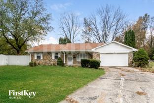10431 Lawnhaven Cir - Photo 1 of 1