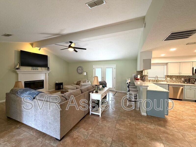 8997 Adams Walk Dr - Photo 4 of 19