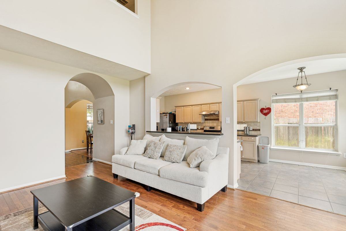 9318 Filaree Ridge Ln - Photo 4 of 25