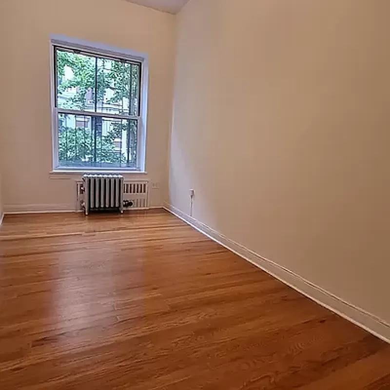 348 W 85th St #45B - Photo 5 of 6