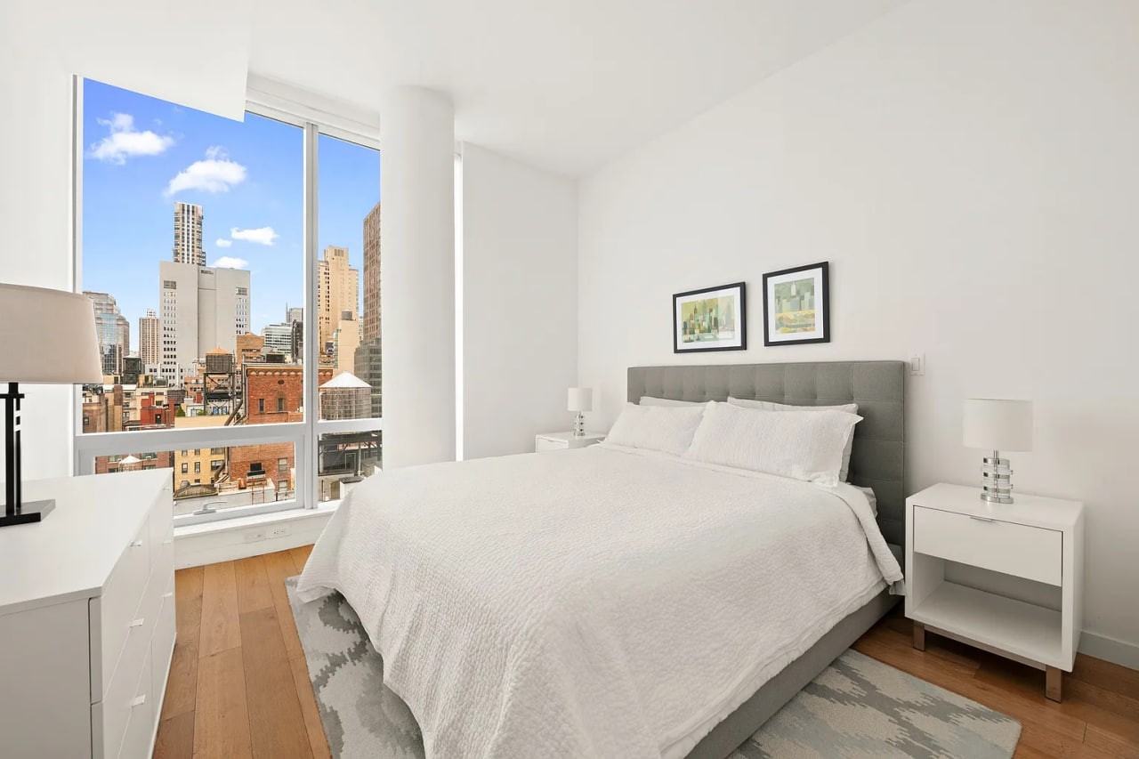 326 Lexington Ave #22A - Photo 5 of 5