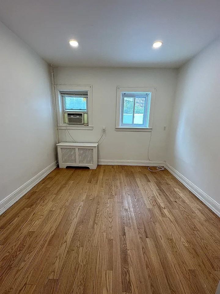 18231 Hillside Ave #12C - Photo 2 of 4