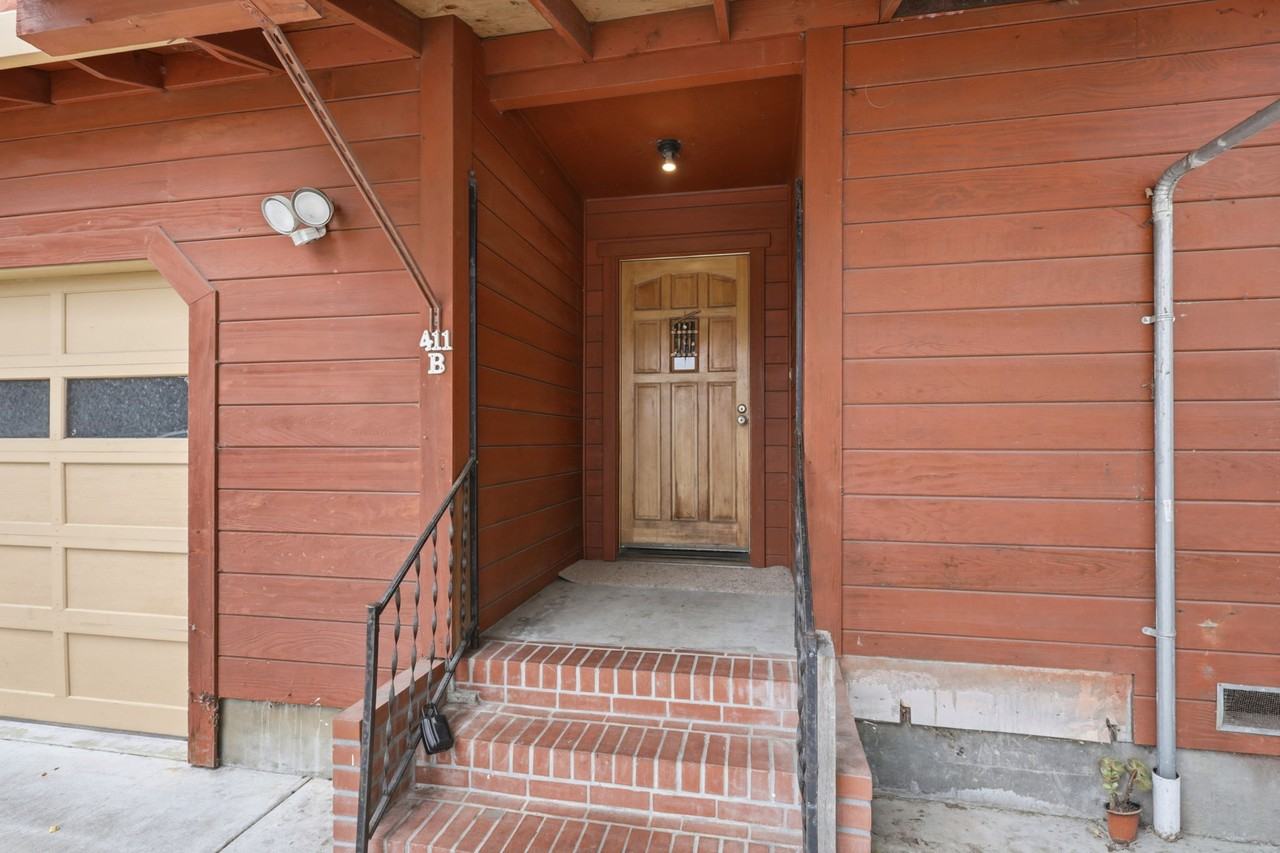 411 Pennsylvania Ave - Photo 5 of 42