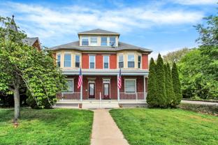 715 Oak Hill Ave #1S - Photo 1 of 1