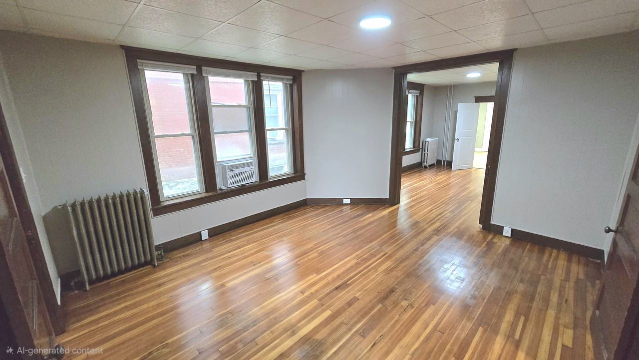 715 Oak Hill Ave #1S - Photo 5 of 14