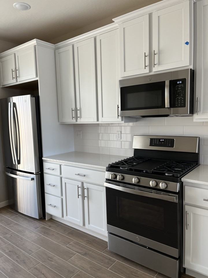 1111 Alcove Way W #NA - Photo 6 of 24