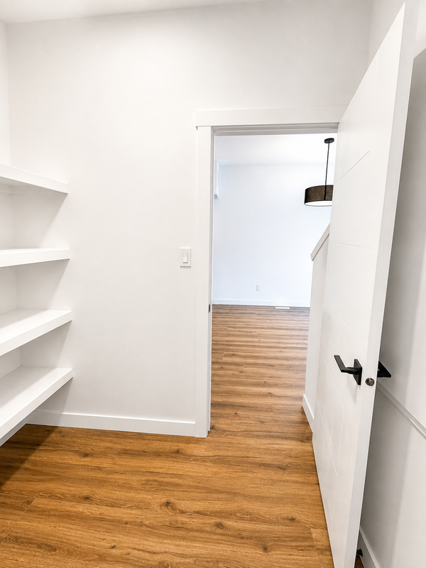 10513 157 St Nw #1 - Photo 4 of 19