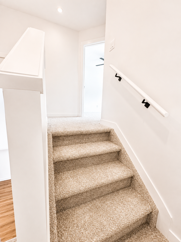 10513 157 St Nw #1 - Photo 7 of 19