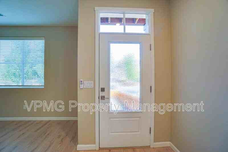 7104 Ne 155th Pl - Photo 5 of 35