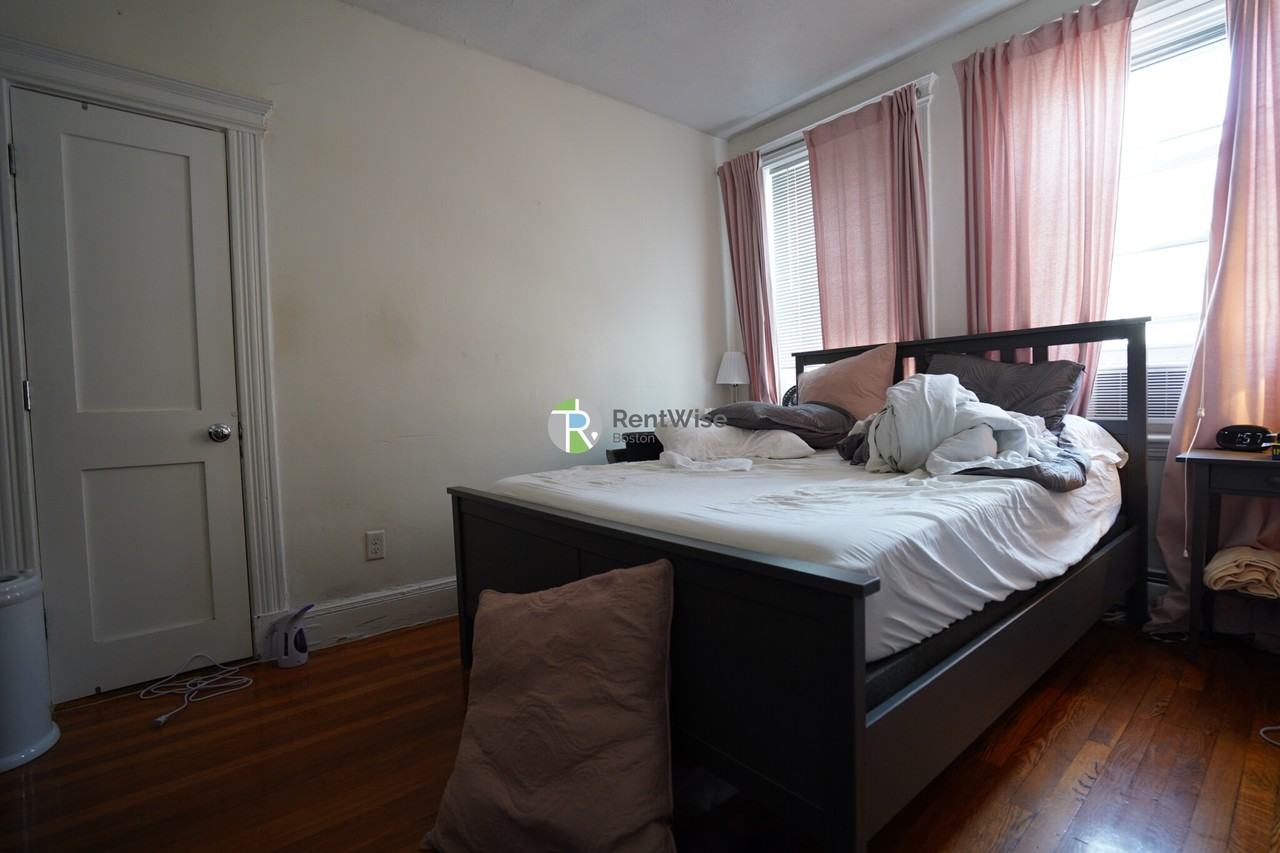 82 Brainerd Rd #16 - Photo 5 of 9
