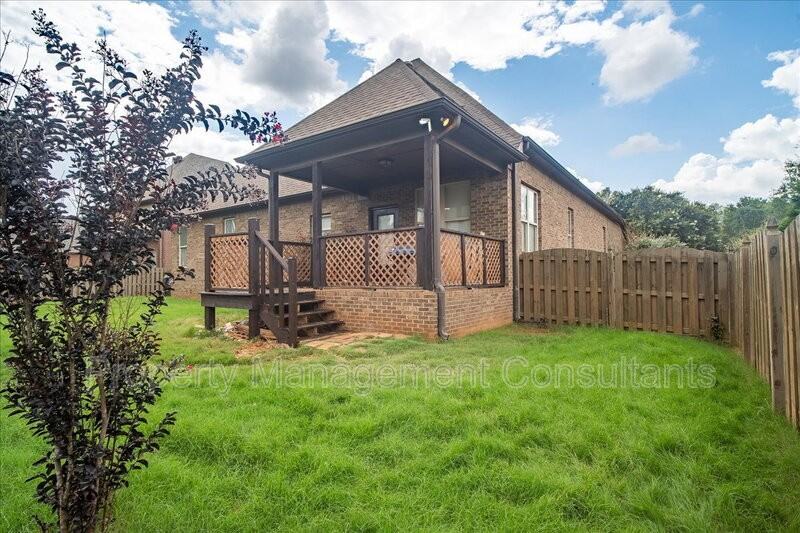 182 Silo Hill Rd - Photo 6 of 26